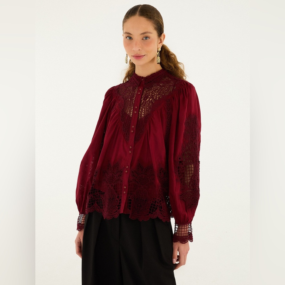 Farm Rio: Berry Garden Guipure Organic
Cotton Blouse / shirt